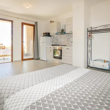 Lovely In Piana With Wifi Apartment
