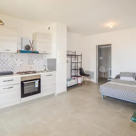 Lovely In Piana With Wifi Apartment *